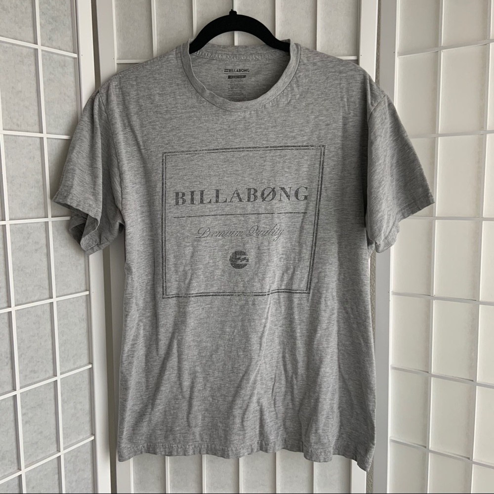 billabong gray graphic crew neck t-shirt